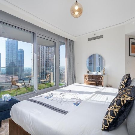 Trinity Holiday Homes - Opera Grand Downtown Dubai Esterno foto