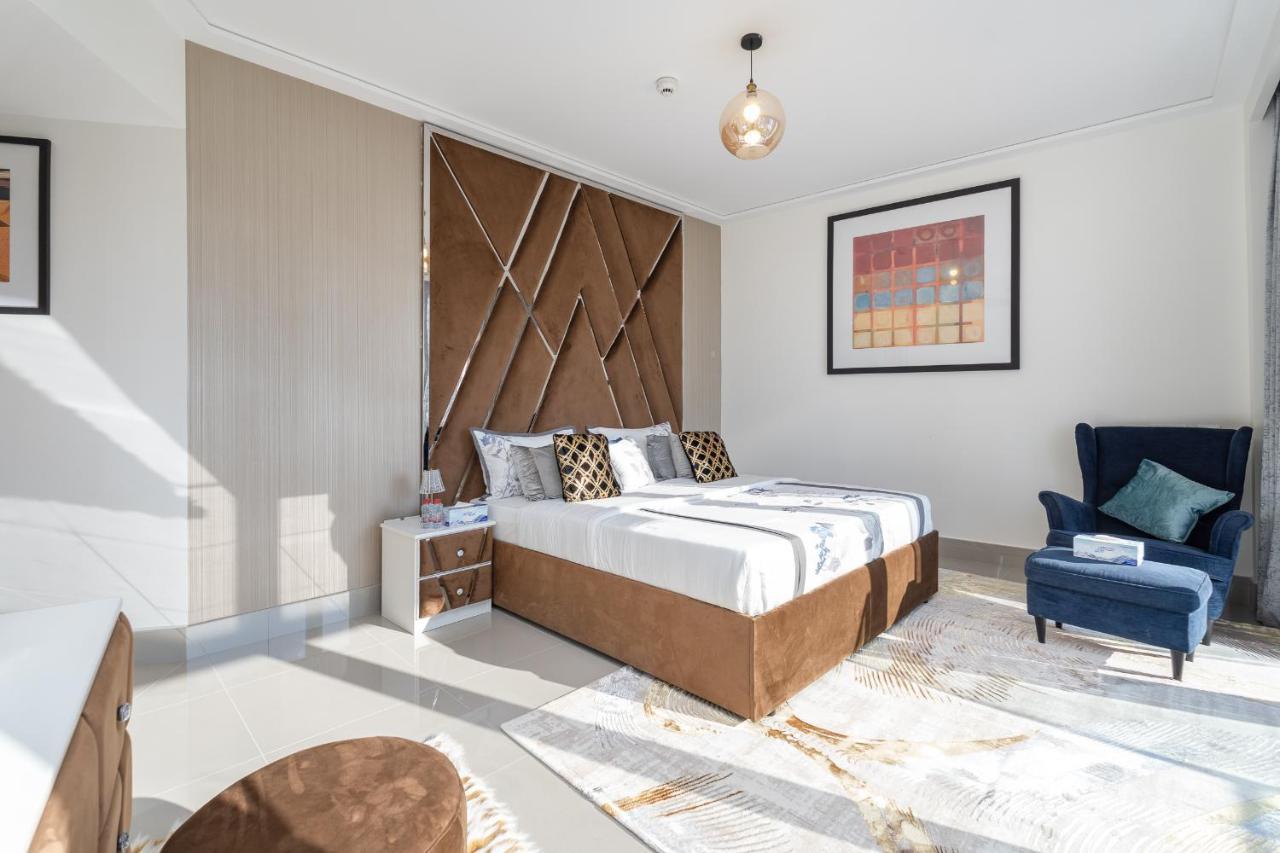 Trinity Holiday Homes - Opera Grand Downtown Dubai Esterno foto